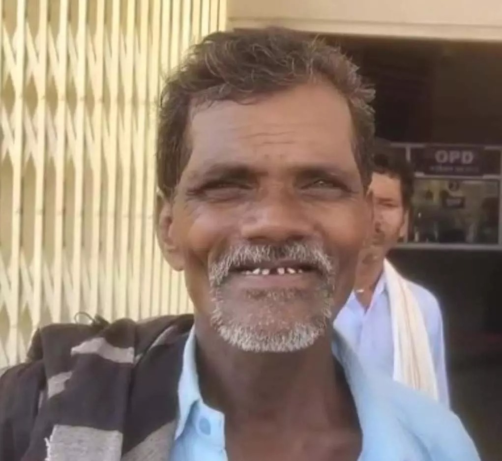 दादा की डेयरिंग : घर से बच्चे को मुंह में दबाकर ले जा रहा था तेंदुआ, दादा ने जान पर खेलकर पोते की बचाई जान