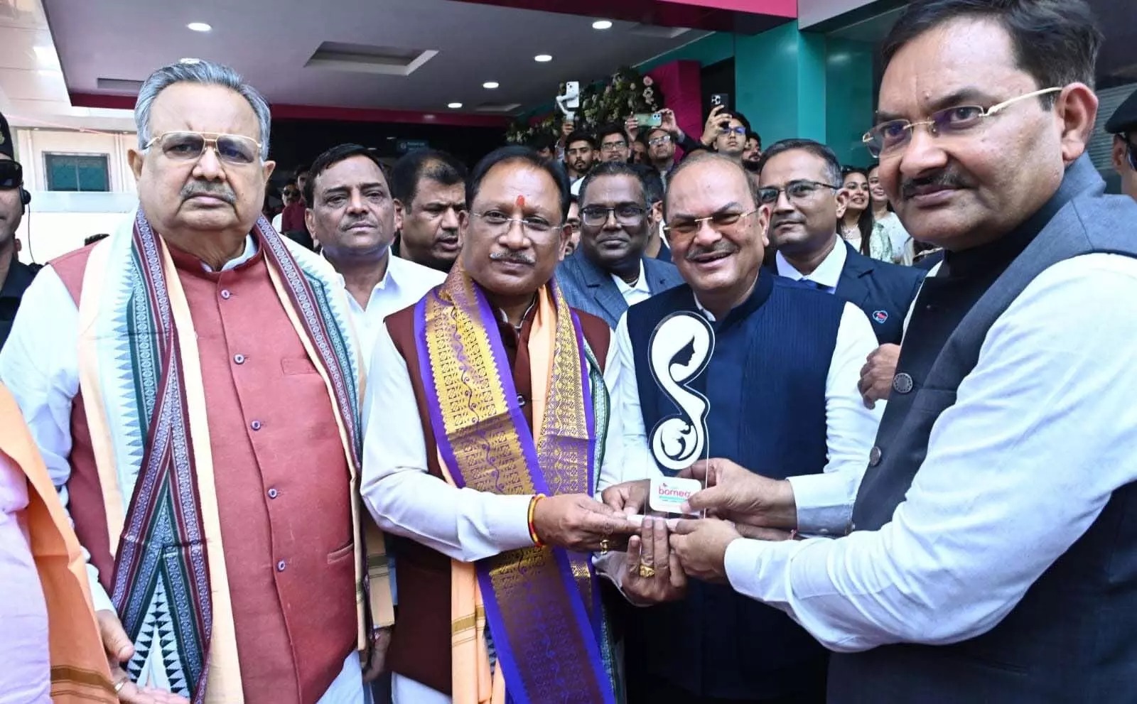 CM साय ने किया ‘बॉर्नियो मदर एंड चाइल्ड केयर हॉस्पिटल’ का शुभारंभ, मातृ एवं शिशु स्वास्थ्य के क्षेत्र में मिलेगी अत्याधुनिक सुविधाएं