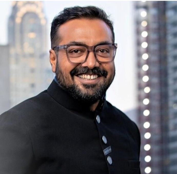 फिल्म निर्माता अनुराग कश्यप के विरुद्ध गैर-जमानती धाराओं में दर्ज होगा एफआईआर, कोर्ट ने दिया आदेश